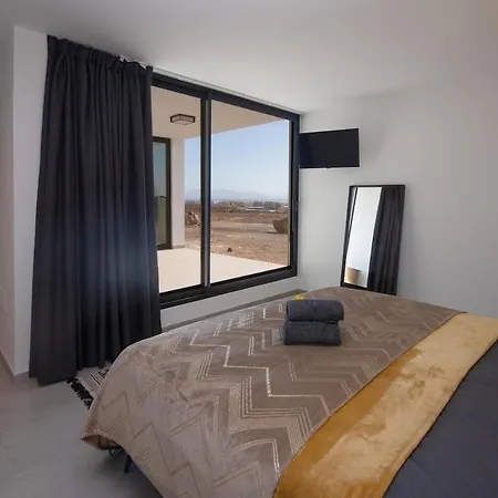 Cascasas The Yellow * La Oliva