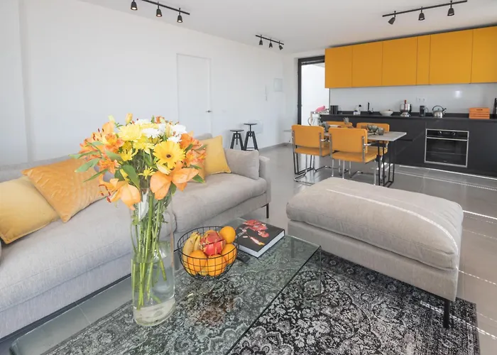 Cascasas The Yellow *