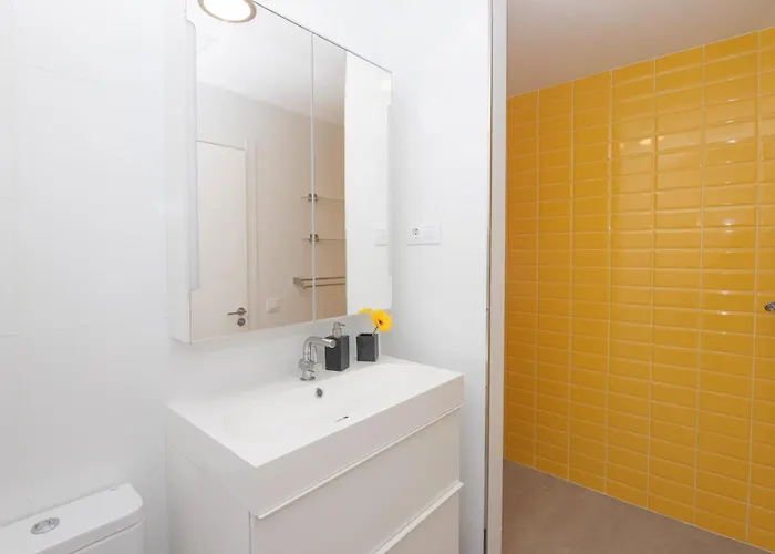 Cascasas The Yellow La Oliva